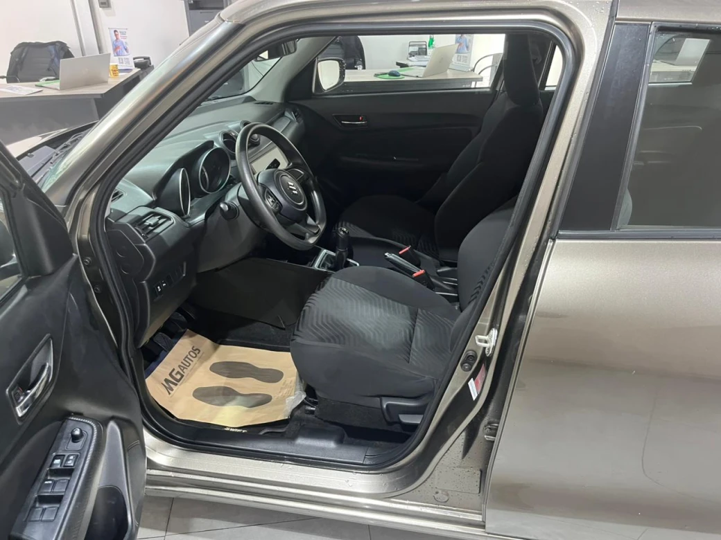 imagen 0 de vehiculo con id 2155